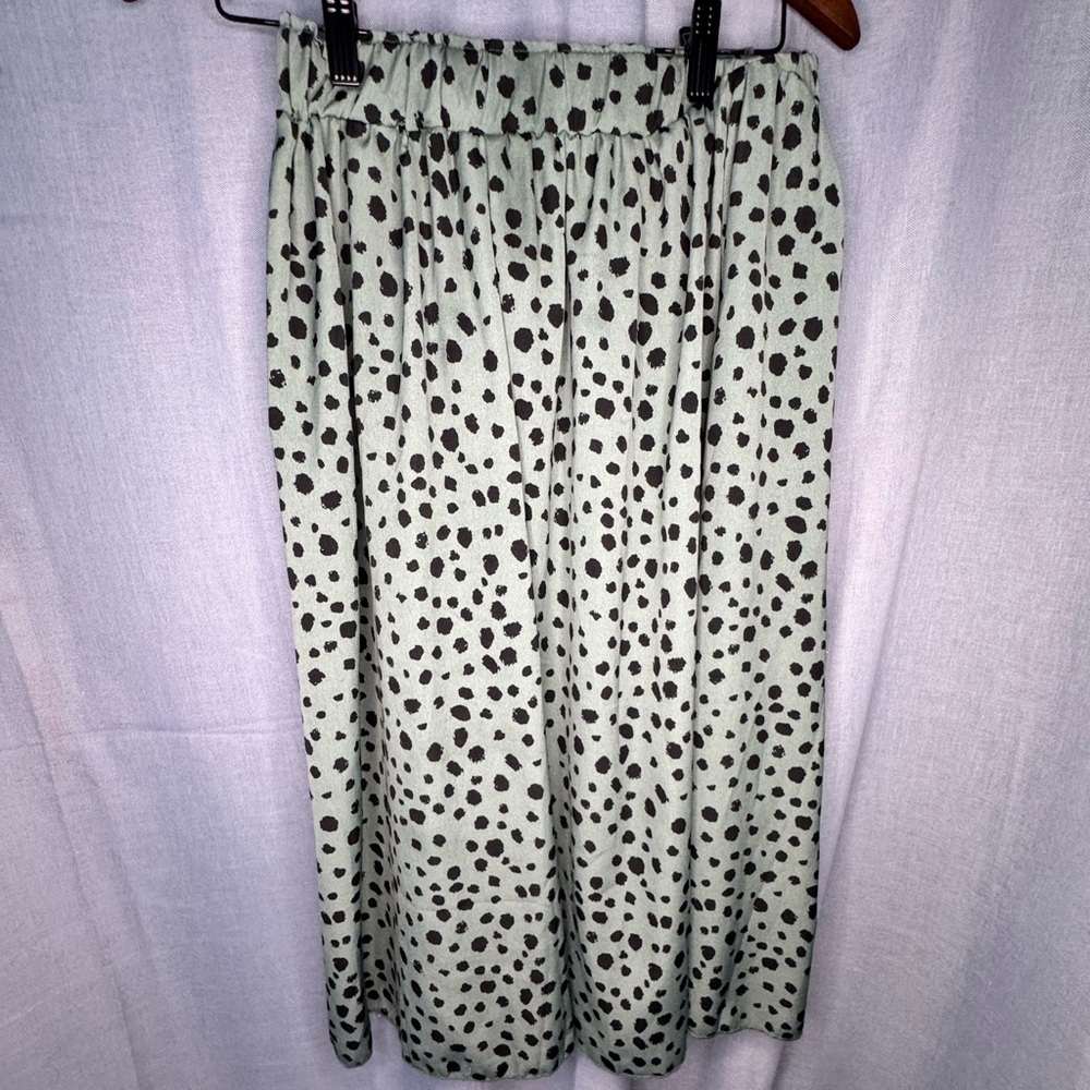 SHEIN Black and Gray Polka Dot Midi Skirt